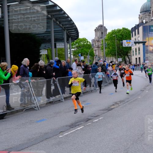 25.04.2026 - Das Zehntel Tim E. http://msf.ph/oto/9567280 25.04.2026 08:48:25 Ziel 1696, 1788, 1794, 2173, 2777, 3123, 3302, 3328, 3567, 3699, 3957 meine-sportfotos.de