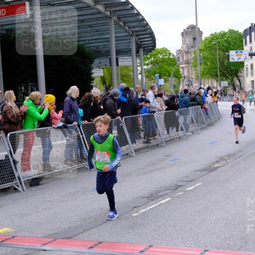 25.04.2026 - Das Zehntel Tim E. http://msf.ph/oto/9567300 25.04.2026 08:48:29 Ziel 1788, 1794, 1858, 2173, 2777, 3123, 3328, 3567, 3672, 3957 meine-sportfotos.de