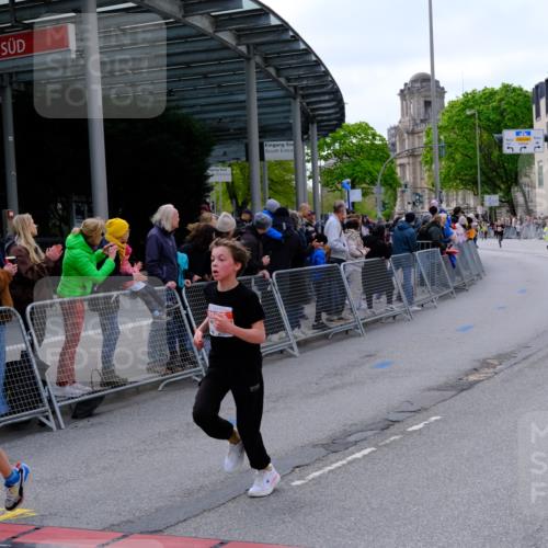 25.04.2026 - Das Zehntel Tim E. http://msf.ph/oto/9567312 25.04.2026 08:48:32 Ziel 1788, 1794, 1858, 2502, 2777, 3123, 3328, 3672, 3957 meine-sportfotos.de