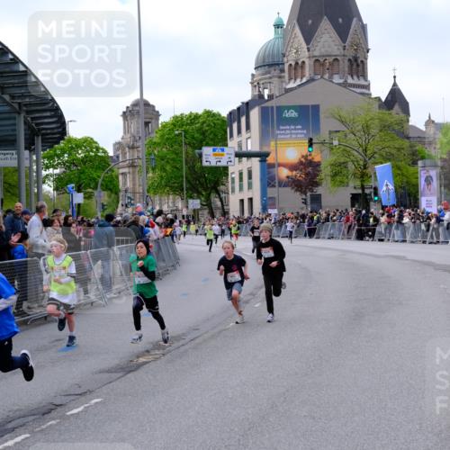 25.04.2026 - Das Zehntel Tim E. http://msf.ph/oto/9567331 25.04.2026 08:48:39 Ziel 1194, 1727, 1858, 2153, 2502, 3043, 3238, 3602, 3608, 3670, 3672 meine-sportfotos.de