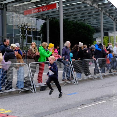 25.04.2026 - Das Zehntel Tim E. http://msf.ph/oto/9567388 25.04.2026 08:49:01 Ziel 1327, 1786, 1797, 1799, 1844, 1885, 2263, 2276, 2291, 2309, 3044, 3103, 3189, 3212, 3221, 3233, 3250, 3716, 3976 meine-sportfotos.de