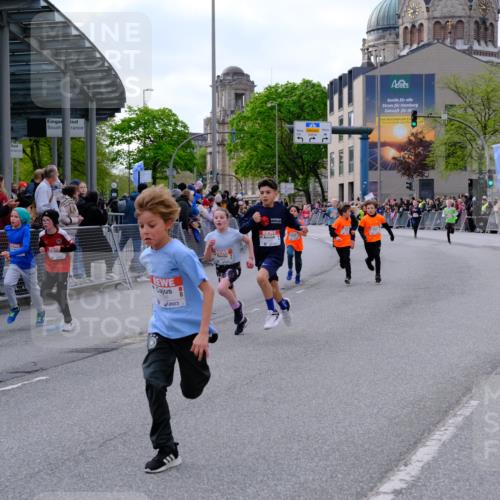 25.04.2026 - Das Zehntel Tim E. http://msf.ph/oto/9567425 25.04.2026 08:49:13 Ziel 1023, 1026, 1186, 1199, 1208, 1312, 1721, 1797, 1870, 2157, 2167, 2339, 2898, 2900, 3221, 3233, 3400, 3406, 3588, 3598, 3599, 3976, 4012, 4026 meine-sportfotos.de