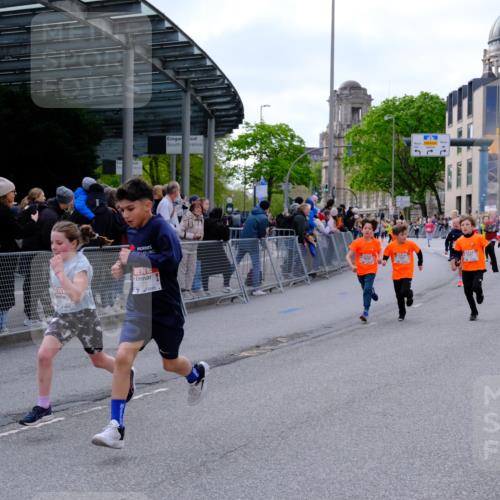 25.04.2026 - Das Zehntel Tim E. http://msf.ph/oto/9567431 25.04.2026 08:49:14 Ziel 1023, 1026, 1186, 1199, 1208, 1312, 1721, 1870, 2157, 2167, 2339, 2898, 2900, 3400, 3406, 3588, 3598, 3599, 4012, 4026 meine-sportfotos.de