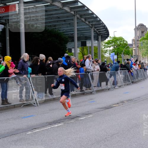 25.04.2026 - Das Zehntel Tim E. http://msf.ph/oto/9567444 25.04.2026 08:49:17 Ziel 1023, 1026, 1186, 1208, 1312, 1408, 1870, 2157, 2167, 2339, 2898, 2900, 3176, 3400, 3406, 3588, 3598, 3599, 4010 meine-sportfotos.de