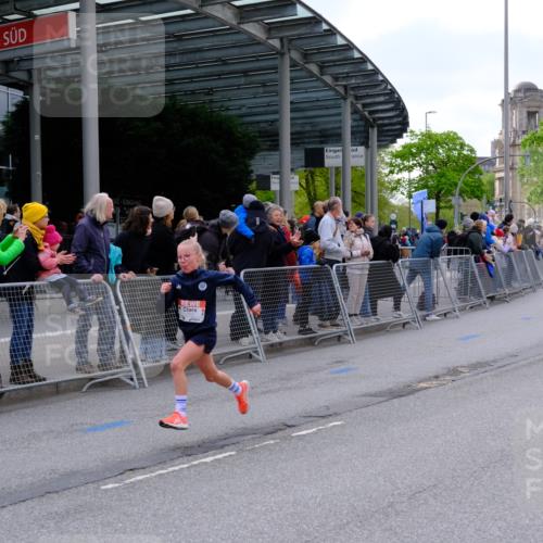25.04.2026 - Das Zehntel Tim E. http://msf.ph/oto/9567445 25.04.2026 08:49:17 Ziel 1023, 1026, 1186, 1208, 1312, 1408, 1870, 2157, 2167, 2339, 2898, 2900, 3176, 3400, 3406, 3588, 3598, 3599, 4010 meine-sportfotos.de