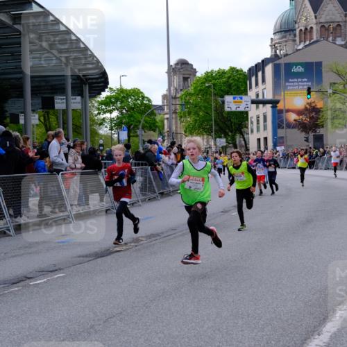25.04.2026 - Das Zehntel Tim E. http://msf.ph/oto/9567450 25.04.2026 08:49:20 Ziel 1023, 1026, 1186, 1208, 1312, 1408, 1870, 2157, 2172, 2176, 2339, 3169, 3176, 3400, 3406, 3588, 3598, 3599, 4007, 4010 meine-sportfotos.de