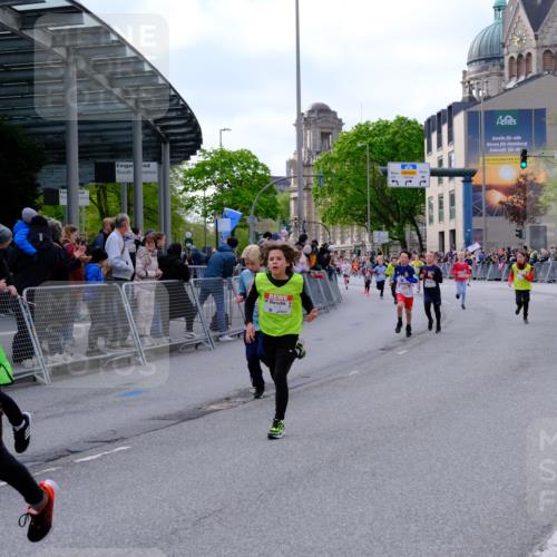 25.04.2026 - Das Zehntel Tim E. http://msf.ph/oto/9567454 25.04.2026 08:49:21 Ziel 1023, 1026, 1186, 1312, 1408, 1856, 1870, 2157, 2172, 2176, 2339, 3169, 3176, 3400, 3406, 3588, 3598, 3599, 4007, 4010, 4050 meine-sportfotos.de