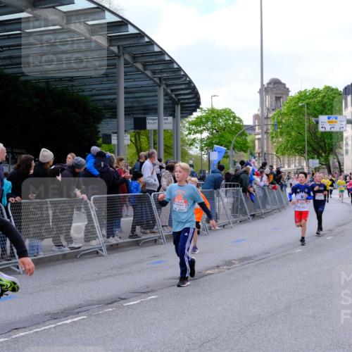 25.04.2026 - Das Zehntel Tim E. http://msf.ph/oto/9567460 25.04.2026 08:49:22 Ziel 1023, 1026, 1312, 1408, 1856, 1870, 2172, 2176, 2339, 3169, 3176, 3588, 3598, 3599, 4007, 4010, 4050 meine-sportfotos.de