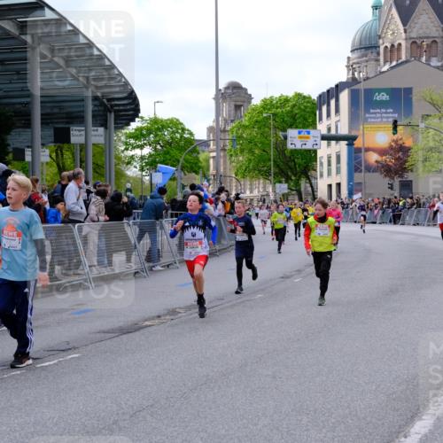 25.04.2026 - Das Zehntel Tim E. http://msf.ph/oto/9567464 25.04.2026 08:49:23 Ziel 1151, 1153, 1312, 1408, 1856, 2172, 2176, 2910, 3169, 3176, 3588, 3598, 3599, 4007, 4010, 4050 meine-sportfotos.de