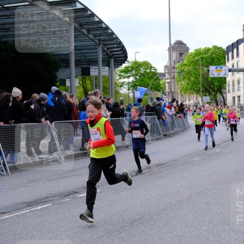 25.04.2026 - Das Zehntel Tim E. http://msf.ph/oto/9567471 25.04.2026 08:49:24 Ziel 1151, 1153, 1312, 1408, 1856, 2172, 2176, 2910, 3169, 3176, 3588, 3598, 4007, 4010, 4050 meine-sportfotos.de