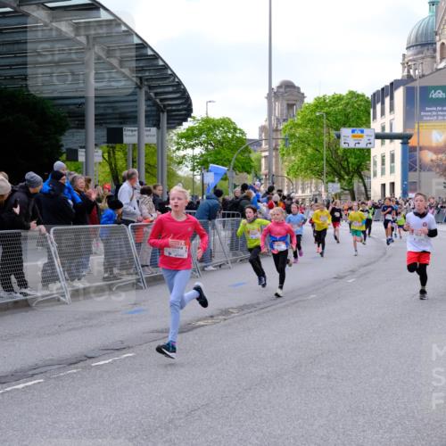 25.04.2026 - Das Zehntel Tim E. http://msf.ph/oto/9567480 25.04.2026 08:49:26 Ziel 1151, 1153, 1219, 1277, 1408, 1856, 2172, 2176, 2788, 2811, 2910, 3169, 3176, 4007, 4010, 4050 meine-sportfotos.de