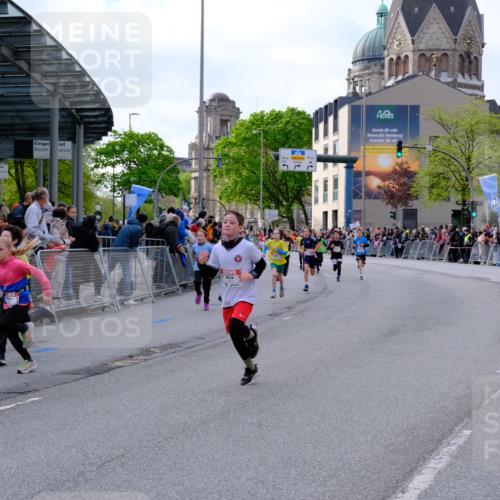 25.04.2026 - Das Zehntel Tim E. http://msf.ph/oto/9567485 25.04.2026 08:49:27 Ziel 1151, 1153, 1219, 1277, 1287, 1294, 1408, 1856, 2172, 2176, 2788, 2811, 2910, 3169, 3176, 4007, 4010, 4050, 4055 meine-sportfotos.de