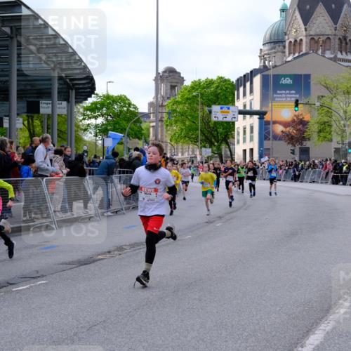 25.04.2026 - Das Zehntel Tim E. http://msf.ph/oto/9567487 25.04.2026 08:49:27 Ziel 1151, 1153, 1219, 1277, 1287, 1294, 1408, 1856, 2172, 2176, 2788, 2811, 2910, 3169, 3176, 4007, 4010, 4050, 4055 meine-sportfotos.de