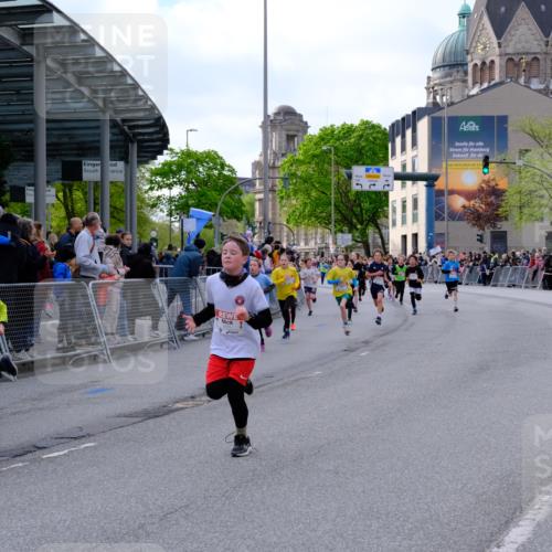 25.04.2026 - Das Zehntel Tim E. http://msf.ph/oto/9567488 25.04.2026 08:49:27 Ziel 1151, 1153, 1219, 1277, 1287, 1294, 1408, 1856, 2172, 2176, 2788, 2811, 2910, 3169, 3176, 4007, 4010, 4050, 4055 meine-sportfotos.de