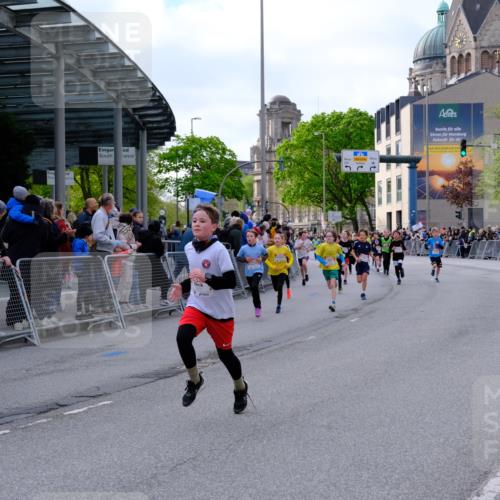 25.04.2026 - Das Zehntel Tim E. http://msf.ph/oto/9567489 25.04.2026 08:49:27 Ziel 1151, 1153, 1219, 1277, 1287, 1294, 1408, 1856, 2172, 2176, 2788, 2811, 2910, 3169, 3176, 4007, 4010, 4050, 4055 meine-sportfotos.de
