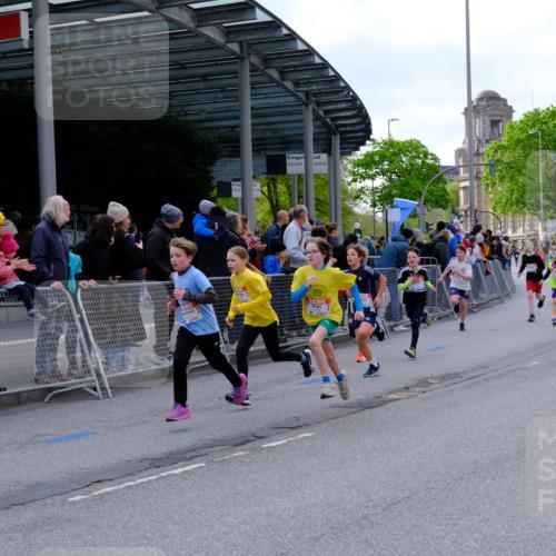 25.04.2026 - Das Zehntel Tim E. http://msf.ph/oto/9567492 25.04.2026 08:49:29 Ziel 1151, 1153, 1219, 1277, 1287, 1294, 1296, 1465, 1856, 2172, 2176, 2788, 2811, 2910, 3169, 3176, 3185, 4007, 4050, 4055 meine-sportfotos.de