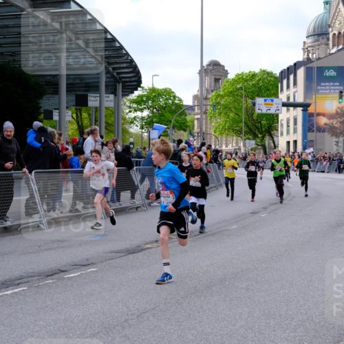 25.04.2026 - Das Zehntel Tim E. http://msf.ph/oto/9567501 25.04.2026 08:49:31 Ziel 1151, 1153, 1219, 1277, 1287, 1294, 1296, 1465, 1470, 1795, 1856, 2062, 2168, 2172, 2175, 2176, 2782, 2788, 2811, 2910, 3169, 3185, 4007, 4050, 4055 meine-sportfotos.de