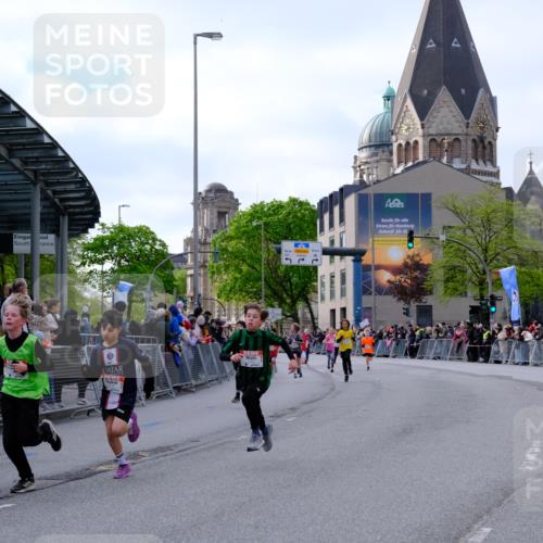 25.04.2026 - Das Zehntel Tim E. http://msf.ph/oto/9567511 25.04.2026 08:49:34 Ziel 1151, 1153, 1219, 1277, 1287, 1294, 1296, 1465, 1470, 1795, 2062, 2168, 2175, 2782, 2788, 2811, 2910, 3185, 4039, 4055 meine-sportfotos.de