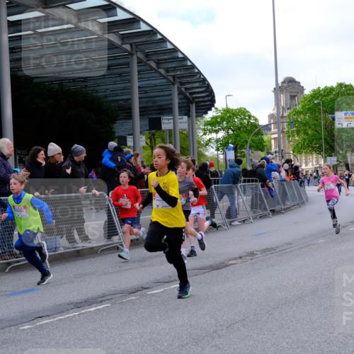 25.04.2026 - Das Zehntel Tim E. http://msf.ph/oto/9567521 25.04.2026 08:49:39 Ziel 1287, 1294, 1296, 1465, 1470, 1791, 1792, 1795, 2062, 2168, 2175, 2647, 2676, 2782, 3185, 3204, 3597, 4013, 4039, 4055 meine-sportfotos.de