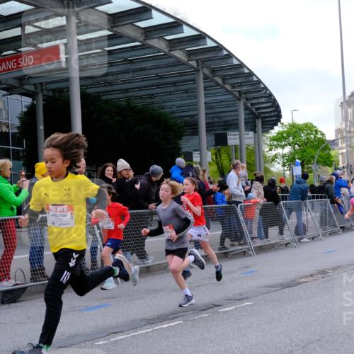 25.04.2026 - Das Zehntel Tim E. http://msf.ph/oto/9567522 25.04.2026 08:49:40 Ziel 1296, 1465, 1470, 1791, 1792, 1795, 2062, 2168, 2175, 2647, 2676, 2782, 3185, 3204, 3569, 3597, 4013, 4039, 4059 meine-sportfotos.de