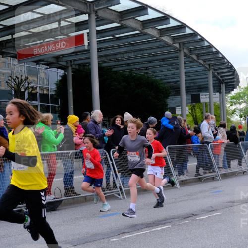 25.04.2026 - Das Zehntel Tim E. http://msf.ph/oto/9567524 25.04.2026 08:49:40 Ziel 1296, 1465, 1470, 1791, 1792, 1795, 2062, 2168, 2175, 2647, 2676, 2782, 3185, 3204, 3569, 3597, 4013, 4039, 4059 meine-sportfotos.de