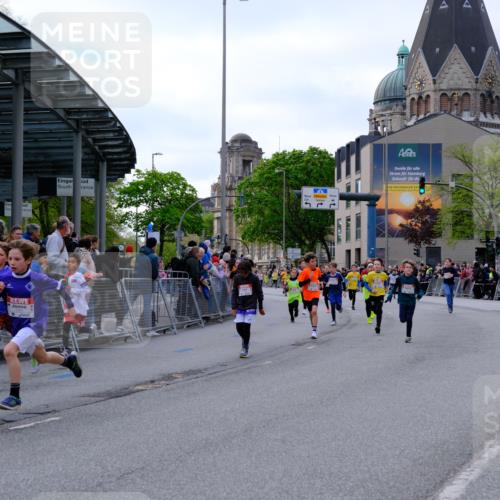 25.04.2026 - Das Zehntel Tim E. http://msf.ph/oto/9567559 25.04.2026 08:49:57 Ziel 1295, 1570, 1581, 1884, 2275, 3216, 3359, 3370, 3411, 3415, 3600, 3606, 3621, 3824, 3835, 3838 meine-sportfotos.de