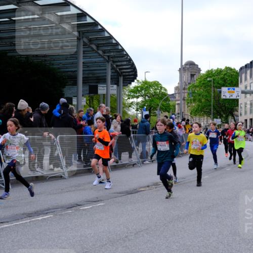 25.04.2026 - Das Zehntel Tim E. http://msf.ph/oto/9567568 25.04.2026 08:49:59 Ziel 1570, 1581, 1882, 1884, 1889, 2275, 2302, 2994, 3216, 3359, 3370, 3411, 3415, 3600, 3606, 3621, 3824, 3829, 3838 meine-sportfotos.de