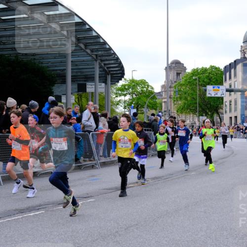 25.04.2026 - Das Zehntel Tim E. http://msf.ph/oto/9567569 25.04.2026 08:49:59 Ziel 1570, 1581, 1882, 1884, 1889, 2275, 2302, 2994, 3216, 3359, 3370, 3411, 3415, 3600, 3606, 3621, 3824, 3829, 3838 meine-sportfotos.de
