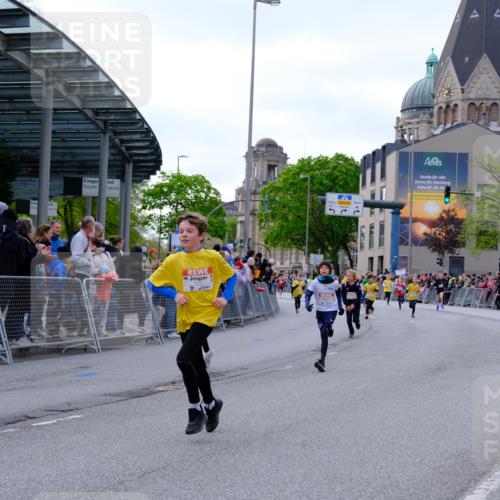 25.04.2026 - Das Zehntel Tim E. http://msf.ph/oto/9567587 25.04.2026 08:50:04 Ziel 1570, 1577, 1882, 1884, 1889, 2275, 2302, 2994, 3359, 3370, 3411, 3415, 3564, 3600, 3606, 3607, 3701, 3824, 3829, 3838 meine-sportfotos.de