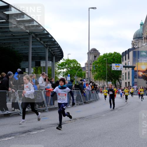 25.04.2026 - Das Zehntel Tim E. http://msf.ph/oto/9567590 25.04.2026 08:50:05 Ziel 1570, 1577, 1882, 1884, 1889, 2275, 2302, 2812, 2994, 3359, 3411, 3415, 3564, 3600, 3606, 3607, 3701, 3824, 3829, 3838 meine-sportfotos.de