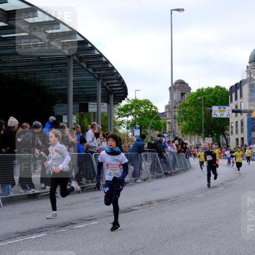 25.04.2026 - Das Zehntel Tim E. http://msf.ph/oto/9567591 25.04.2026 08:50:05 Ziel 1570, 1577, 1882, 1884, 1889, 2275, 2302, 2812, 2994, 3359, 3411, 3415, 3564, 3600, 3606, 3607, 3701, 3824, 3829, 3838 meine-sportfotos.de
