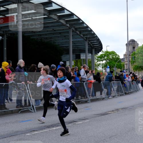 25.04.2026 - Das Zehntel Tim E. http://msf.ph/oto/9567594 25.04.2026 08:50:05 Ziel 1570, 1577, 1882, 1884, 1889, 2275, 2302, 2812, 2994, 3359, 3411, 3415, 3564, 3600, 3606, 3607, 3701, 3824, 3829, 3838 meine-sportfotos.de