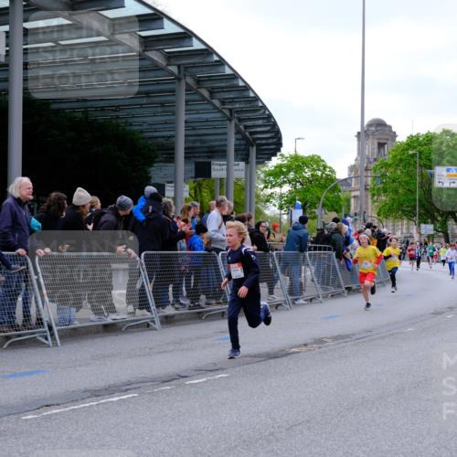 25.04.2026 - Das Zehntel Tim E. http://msf.ph/oto/9567598 25.04.2026 08:50:07 Ziel 1570, 1577, 1882, 1884, 1889, 2275, 2302, 2726, 2731, 2812, 2817, 2994, 3359, 3411, 3564, 3600, 3606, 3607, 3701, 3824, 3829 meine-sportfotos.de
