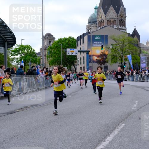 25.04.2026 - Das Zehntel Tim E. http://msf.ph/oto/9567605 25.04.2026 08:50:10 Ziel 1577, 1702, 1882, 1889, 2302, 2329, 2334, 2726, 2731, 2812, 2817, 2994, 3564, 3607, 3701, 3829 meine-sportfotos.de