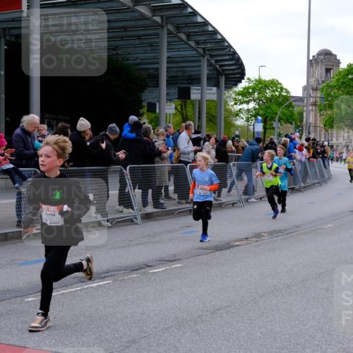 25.04.2026 - Das Zehntel Tim E. http://msf.ph/oto/9567659 25.04.2026 08:50:38 Ziel 1027, 1125, 1185, 1212, 1325, 1523, 1584, 1699, 1719, 1723, 2032, 2472, 2751, 2829, 2946, 3178, 3182, 3248, 3260, 3509, 3535, 3843, 4011 meine-sportfotos.de
