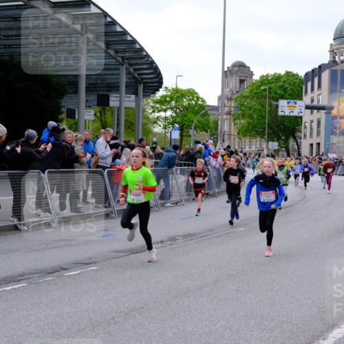 25.04.2026 - Das Zehntel Tim E. http://msf.ph/oto/9567673 25.04.2026 08:50:41 Ziel 1027, 1125, 1185, 1200, 1212, 1284, 1523, 1719, 1723, 1731, 1987, 2751, 2946, 3178, 3182, 3248, 3260, 3261, 3303, 3509, 3690, 3843, 3967, 4011 meine-sportfotos.de