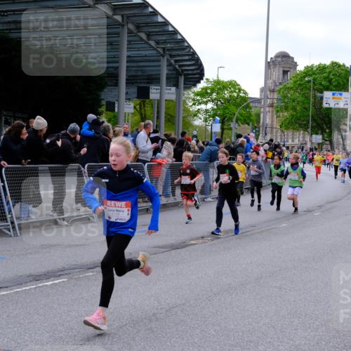 25.04.2026 - Das Zehntel Tim E. http://msf.ph/oto/9567679 25.04.2026 08:50:42 Ziel 1027, 1125, 1185, 1200, 1212, 1284, 1523, 1719, 1723, 1731, 1987, 2751, 2946, 3178, 3182, 3248, 3260, 3261, 3303, 3509, 3690, 3843, 3967, 4011 meine-sportfotos.de