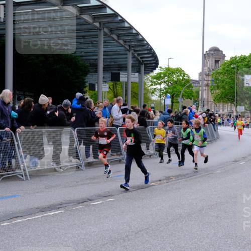 25.04.2026 - Das Zehntel Tim E. http://msf.ph/oto/9567683 25.04.2026 08:50:43 Ziel 1027, 1125, 1185, 1200, 1212, 1284, 1523, 1719, 1723, 1731, 1987, 2656, 2751, 3178, 3182, 3248, 3260, 3261, 3303, 3330, 3690, 3843, 3967, 4011 meine-sportfotos.de