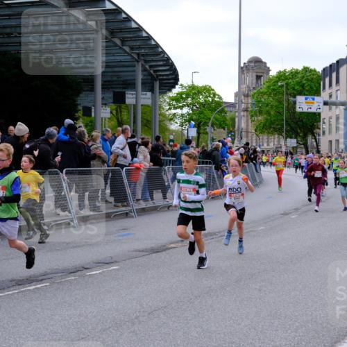 25.04.2026 - Das Zehntel Tim E. http://msf.ph/oto/9567693 25.04.2026 08:50:44 Ziel 1125, 1185, 1200, 1212, 1284, 1523, 1719, 1723, 1731, 1987, 2656, 3178, 3182, 3248, 3260, 3261, 3303, 3309, 3330, 3627, 3690, 3843, 3967, 4011 meine-sportfotos.de