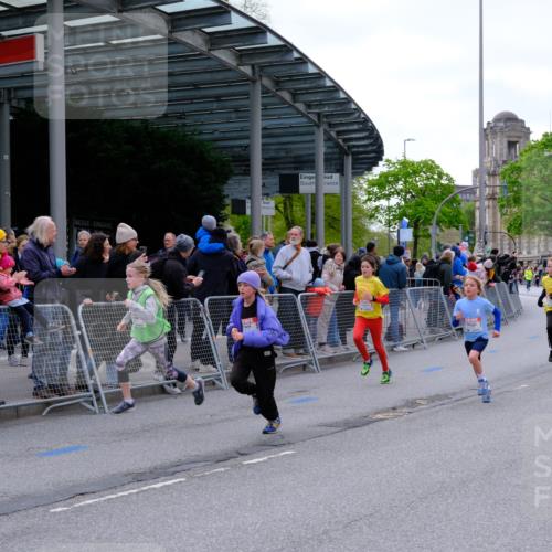 25.04.2026 - Das Zehntel Tim E. http://msf.ph/oto/9567707 25.04.2026 08:50:48 Ziel 1197, 1200, 1284, 1523, 1719, 1731, 1888, 1987, 2656, 2806, 2820, 3178, 3215, 3261, 3303, 3309, 3330, 3627, 3690, 3843, 3967 meine-sportfotos.de
