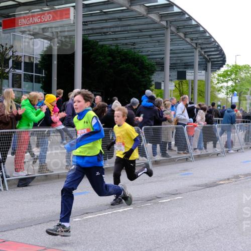 25.04.2026 - Das Zehntel Tim E. http://msf.ph/oto/9567721 25.04.2026 08:50:50 Ziel 1197, 1200, 1284, 1731, 1888, 1987, 2656, 2806, 2820, 3215, 3261, 3303, 3309, 3330, 3627, 3690, 3967 meine-sportfotos.de