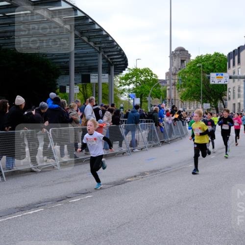 25.04.2026 - Das Zehntel Tim E. http://msf.ph/oto/9567733 25.04.2026 08:50:57 Ziel 1197, 1542, 1729, 1739, 1888, 2598, 2616, 2624, 2800, 2806, 2820, 3097, 3215, 3461, 3978, 4015 meine-sportfotos.de