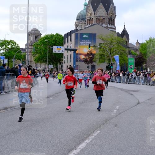 25.04.2026 - Das Zehntel Tim E. http://msf.ph/oto/9567743 25.04.2026 08:50:59 Ziel 1542, 1729, 1739, 2169, 2598, 2616, 2624, 2800, 3097, 3461, 3648, 3978, 4015 meine-sportfotos.de