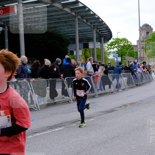 25.04.2026 - Das Zehntel Tim E. http://msf.ph/oto/9567756 25.04.2026 08:51:02 Ziel 1542, 1729, 1739, 2066, 2162, 2169, 2320, 2598, 2616, 2624, 2800, 2894, 3097, 3352, 3461, 3570, 3648, 3978, 4015 meine-sportfotos.de