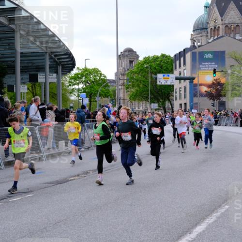 25.04.2026 - Das Zehntel Tim E. http://msf.ph/oto/9567820 25.04.2026 08:51:18 Ziel 1017, 1018, 1111, 1198, 1224, 1279, 1281, 1282, 1286, 1840, 1974, 2161, 2729, 2761, 2892, 2966, 3040, 3087, 3116, 3190, 3227, 3241, 3335, 3336, 3397, 3407, 3421, 3428, 3572, 3675, 3807, 3932, 4040, 4053 meine-sportfotos.de