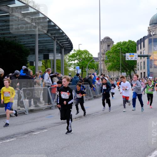 25.04.2026 - Das Zehntel Tim E. http://msf.ph/oto/9567829 25.04.2026 08:51:19 Ziel 1017, 1018, 1111, 1198, 1224, 1250, 1279, 1281, 1286, 1840, 1974, 2161, 2729, 2761, 2892, 2966, 3040, 3087, 3116, 3190, 3227, 3241, 3335, 3336, 3397, 3407, 3421, 3428, 3572, 3675, 3807, 3917, 3932, 4040, 4053 meine-sportfotos.de