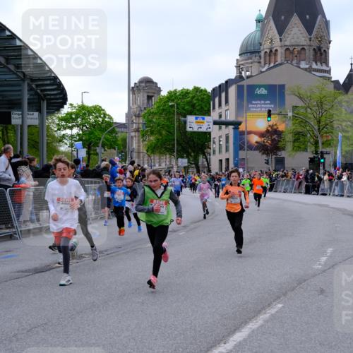 25.04.2026 - Das Zehntel Tim E. http://msf.ph/oto/9567837 25.04.2026 08:51:21 Ziel 1017, 1018, 1111, 1198, 1224, 1239, 1250, 1281, 1286, 1840, 1974, 2161, 2729, 2761, 2892, 2966, 3040, 3087, 3116, 3190, 3227, 3241, 3335, 3336, 3397, 3407, 3421, 3428, 3572, 3675, 3807, 3917, 3932, 3994, 4040, 4053 meine-sportfotos.de