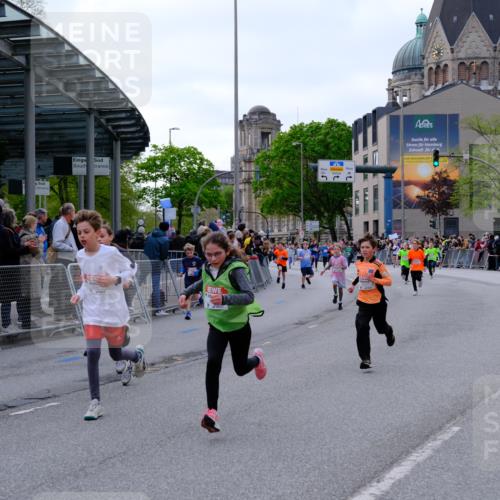 25.04.2026 - Das Zehntel Tim E. http://msf.ph/oto/9567840 25.04.2026 08:51:21 Ziel 1017, 1018, 1111, 1198, 1224, 1239, 1250, 1281, 1286, 1840, 1974, 2161, 2729, 2761, 2892, 2966, 3040, 3087, 3116, 3190, 3227, 3241, 3335, 3336, 3397, 3407, 3421, 3428, 3572, 3675, 3807, 3917, 3932, 3994, 4040, 4053 meine-sportfotos.de