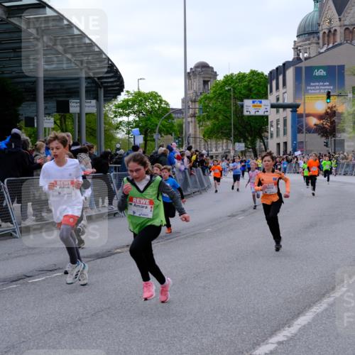 25.04.2026 - Das Zehntel Tim E. http://msf.ph/oto/9567842 25.04.2026 08:51:22 Ziel 1017, 1018, 1111, 1198, 1224, 1239, 1250, 1281, 1286, 1840, 1974, 2161, 2729, 2761, 2892, 2966, 3040, 3087, 3116, 3190, 3227, 3241, 3335, 3336, 3397, 3428, 3572, 3587, 3675, 3807, 3917, 3932, 3994, 4040, 4053 meine-sportfotos.de