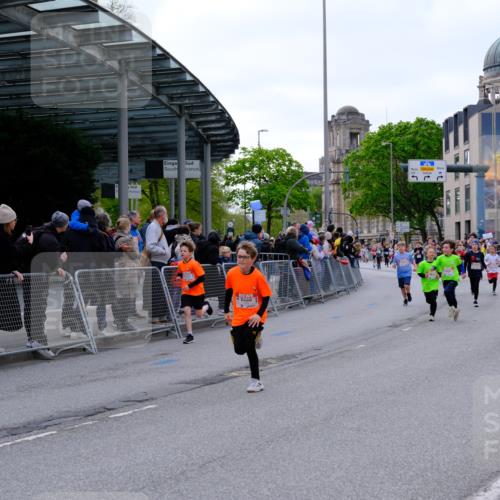 25.04.2026 - Das Zehntel Tim E. http://msf.ph/oto/9567859 25.04.2026 08:51:26 Ziel 1111, 1198, 1224, 1239, 1250, 1281, 1509, 1514, 1857, 2044, 2603, 2729, 2892, 2966, 3040, 3087, 3116, 3227, 3335, 3336, 3397, 3428, 3585, 3587, 3675, 3917, 3932, 3994, 4053 meine-sportfotos.de